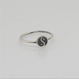 Vintage Stamped Silver Ying Yang Ring